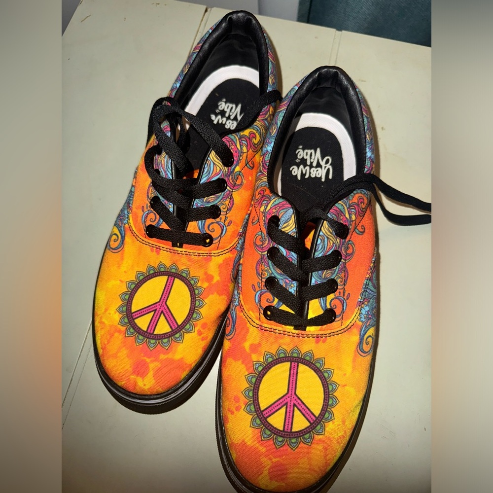 Yes We Vibe Peace Sign Sneakers - Orange and Pink NWOT